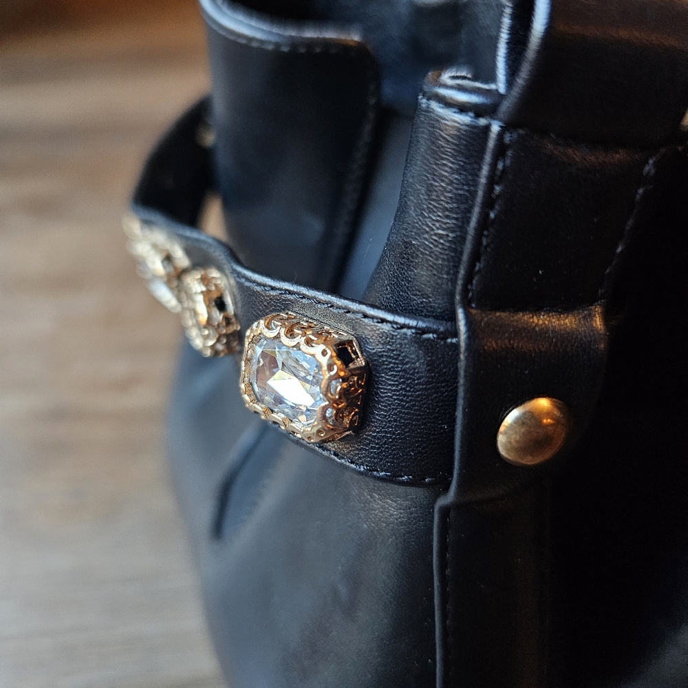 Juicy Couture Leather Zip Python Ankle Boots Chun… - image 7